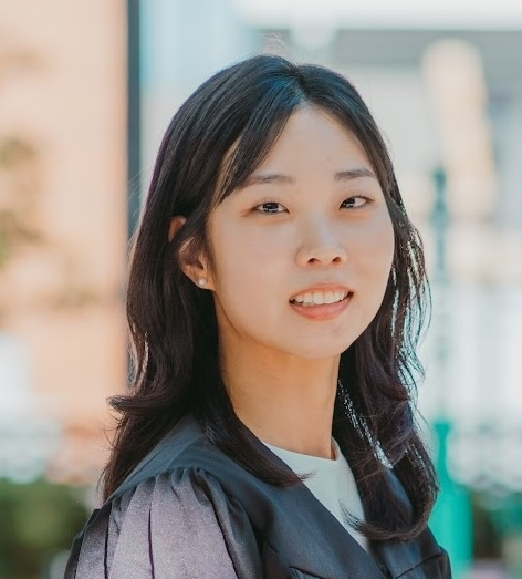 Hannah Cho headshot